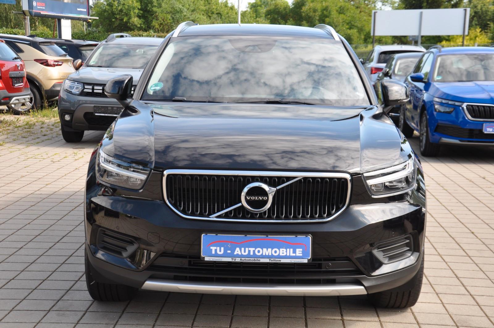 Volvo XC40 2.0 T4 Momentum Pro LED-AHK-KAM-SOUNDSYSTEM