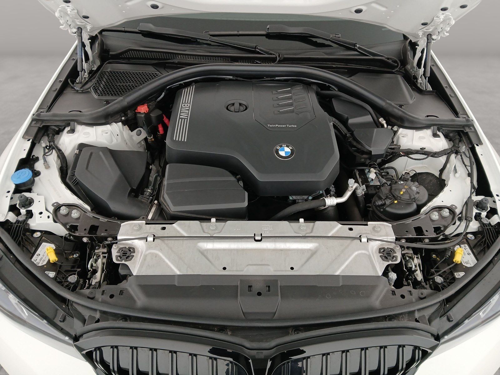 BMW 320 - Bild 14