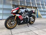 Aprilia RSV4 Tuono  - APRILIA RSV