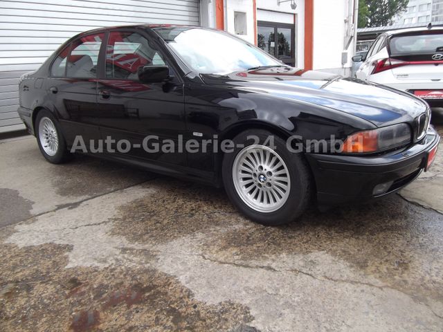 BMW 535i V8 Autom, Navi, Kamera, Tüv Neu!