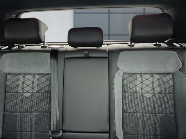 T-Roc 1.5 TSI R-Line *DSG*LED*PANO*SHZ*REAR VIEW