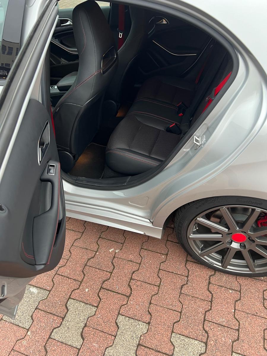 Mercedes-Benz A 250 Sport