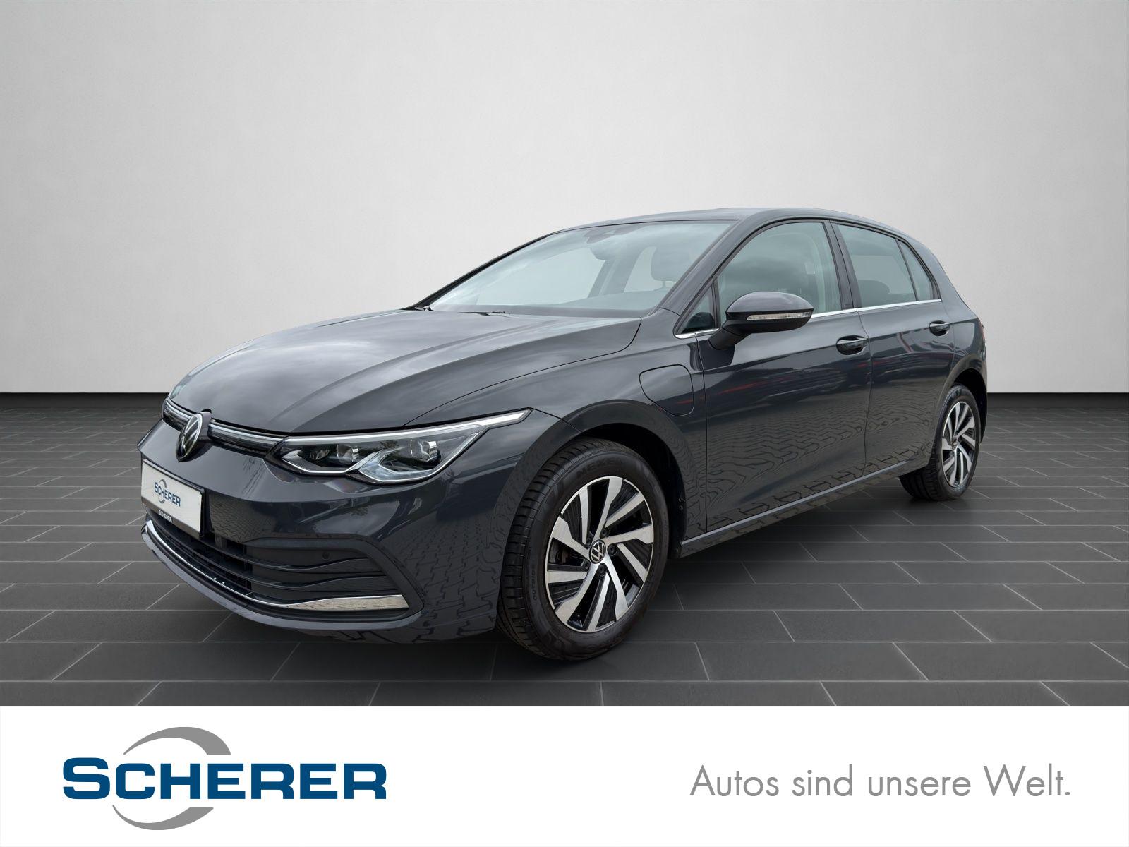 Volkswagen Golf Style 1.4 TSIe LED EINPARKHILFE KEYLESS STA