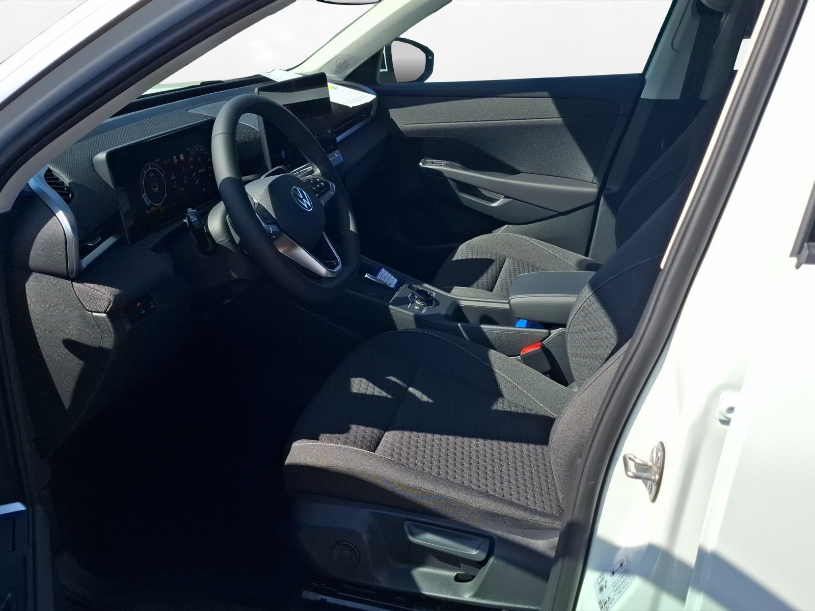 Volkswagen T-Roc - Bild 3