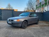 Opel Astra F 1.6i GLS Stufenheck // TÜV bi... - Opel Astra: Stufenheck