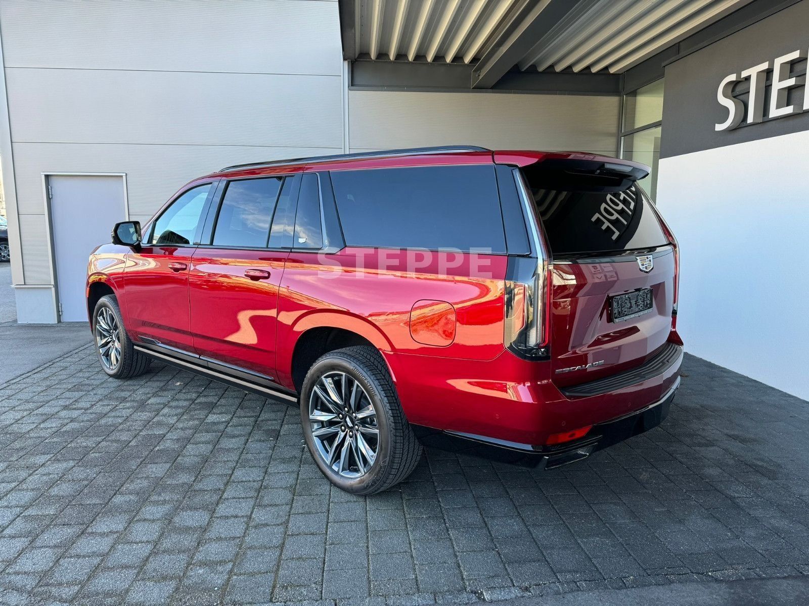 Cadillac Escalade 6.2 V8 ESV Sport Platinum EU-Navi AHK