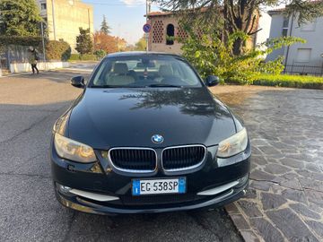 BMW 320 - 2