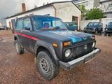 Lada Niva*AHK*CD-Radio*Tüv 11.2024*