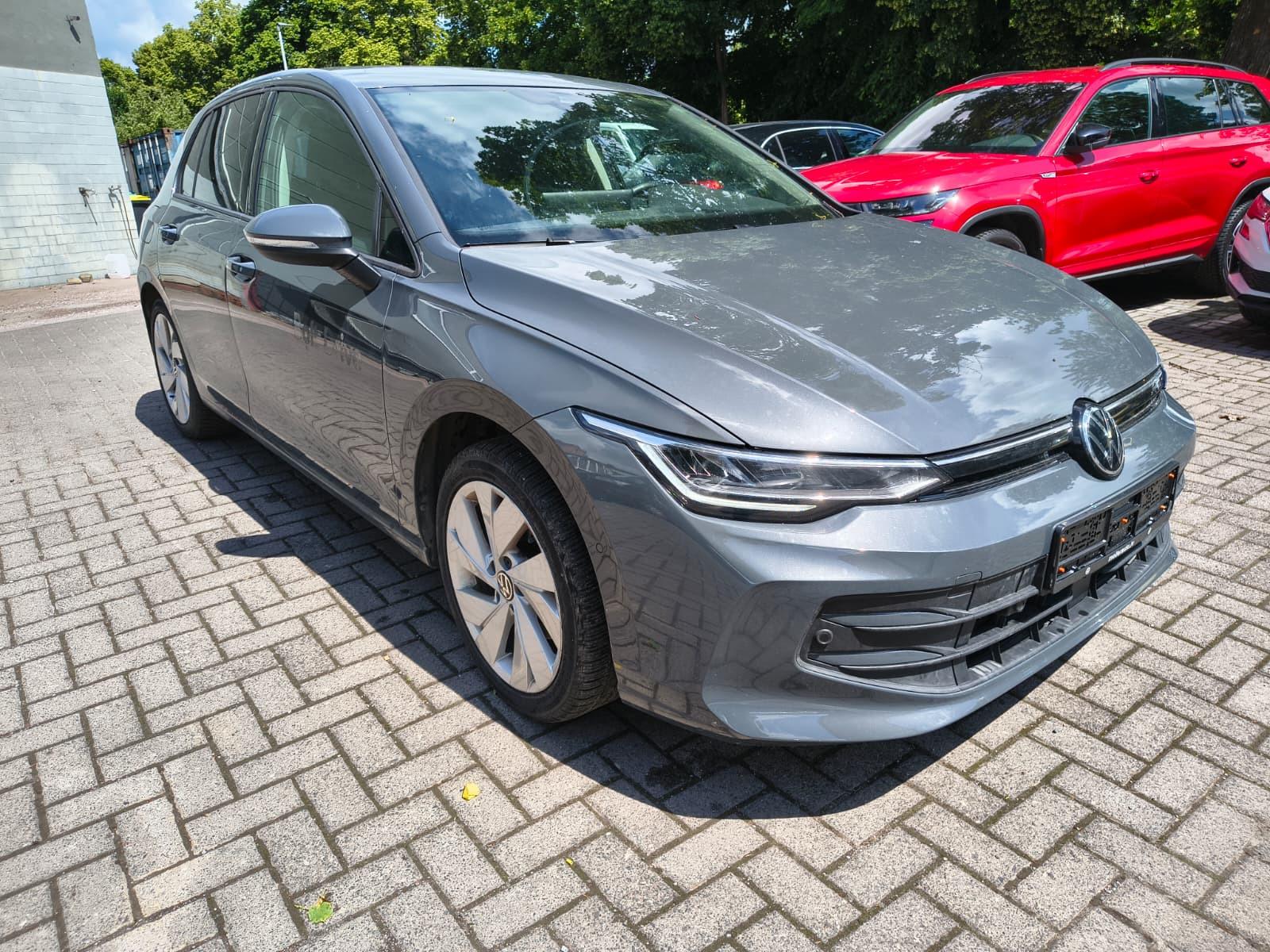 Volkswagen Golf 2.0 TDI DSG Goal LED+KAM+ACC+SHZ+CARPL+AMBI