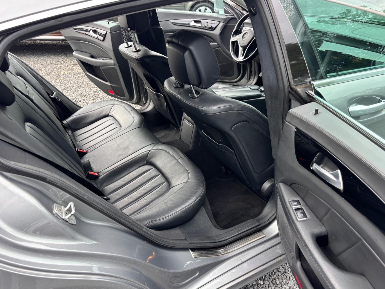 MERCEDES-BENZ CLS 350 SHOOTING BRAKE BLUEEFFICIENCY 306ch - TOIT OUVRANT - CUIR - SIÈGES MASSANTS/VENTILÉS - HARMAN KARDON