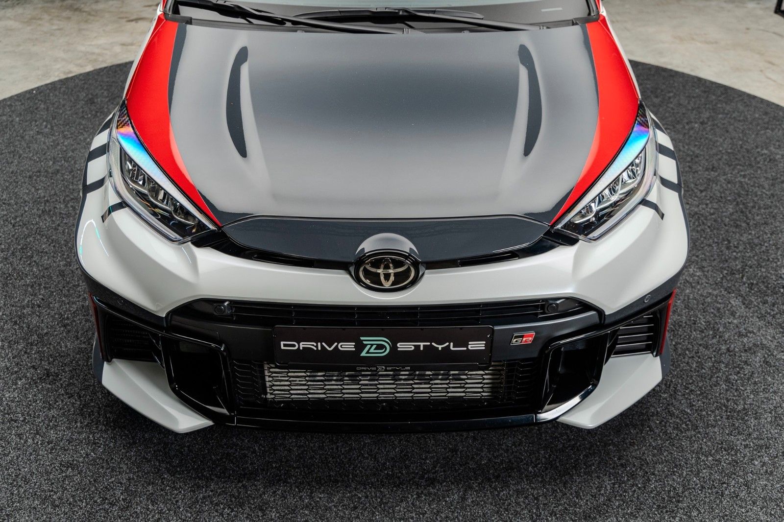Fahrzeugabbildung Toyota Yaris 1.6-l-Turbo GR Rovanperä Edition