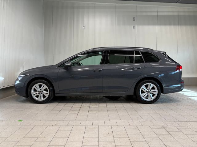Golf VIII Variant Life 2.0 TDI LED AHK NAVI DAB+