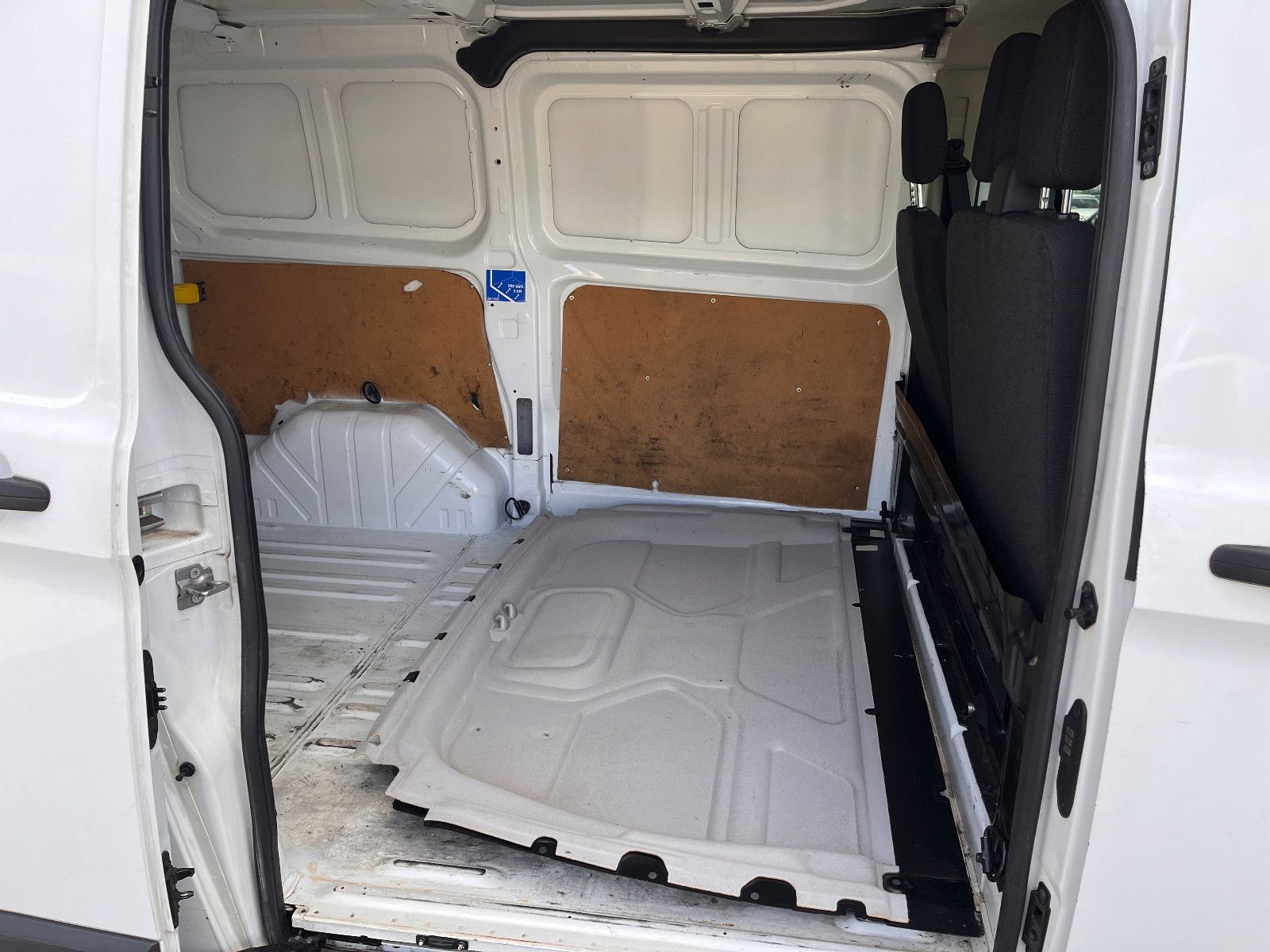 Fahrzeugabbildung Ford Transit Custom Kasten 270 L1