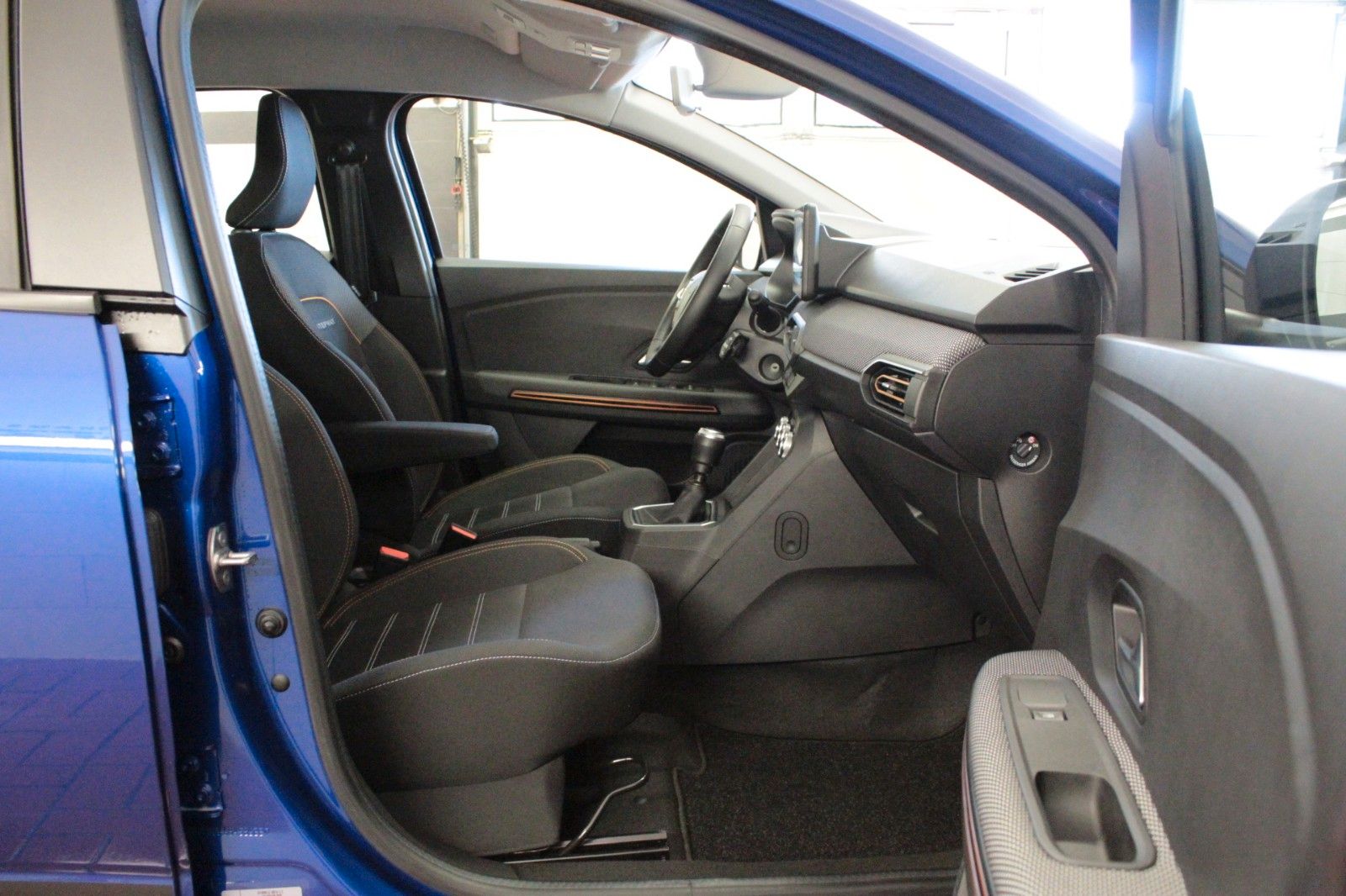 Fahrzeugabbildung Dacia Sandero TCe 100  Eco G   Benzin  + LPG