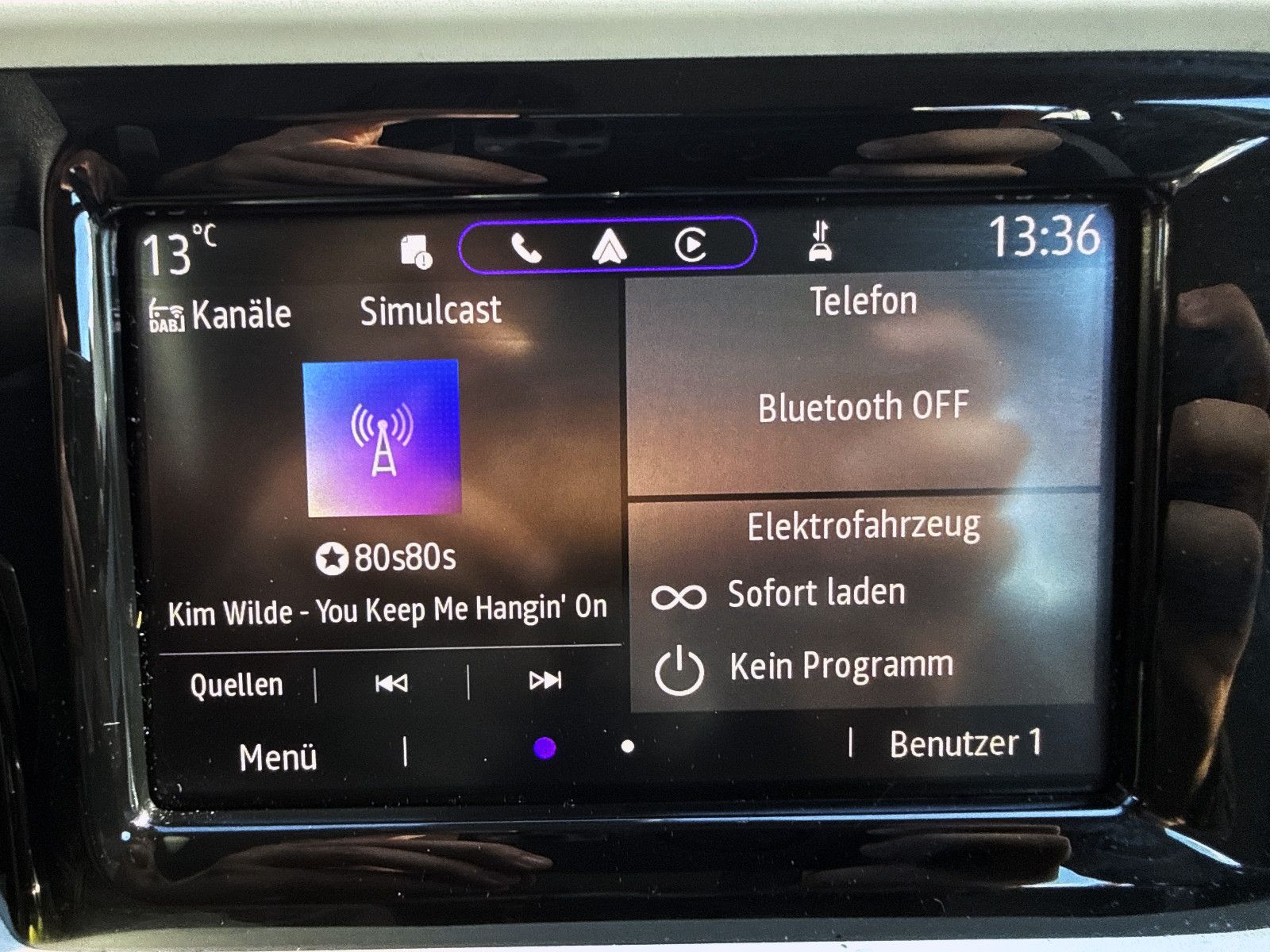 Fahrzeugabbildung Renault Twingo Zen Electric 21kWh CarPlay KLIMA DAB MFKL