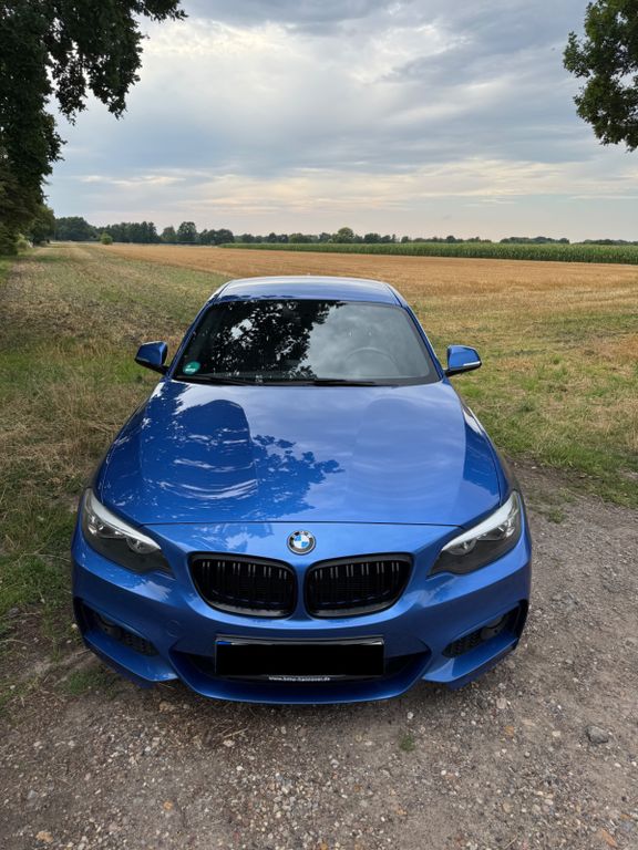 Image of BMW 220
