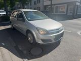 Opel Astra 1.4 Twinport Enjoy Klima Euro4 - Opel Astra aus 2004: Enjoy