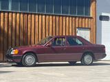Mercedes-Benz W124 200E aus Familienhand, 1a gepflegt! - Mercedes-Benz E 200: W124