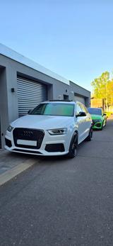 Audi RSQ3 2.5 TFSI  RS-SITZE,BOSE,KEYLESS,KAM,PANO - Audi RSQ3 Gebrauchtwagen
