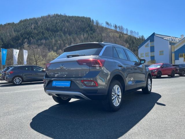 Fahrzeugabbildung Volkswagen T-ROC Life 1.5 TSI DSG KLIMA LED NAVI ALU