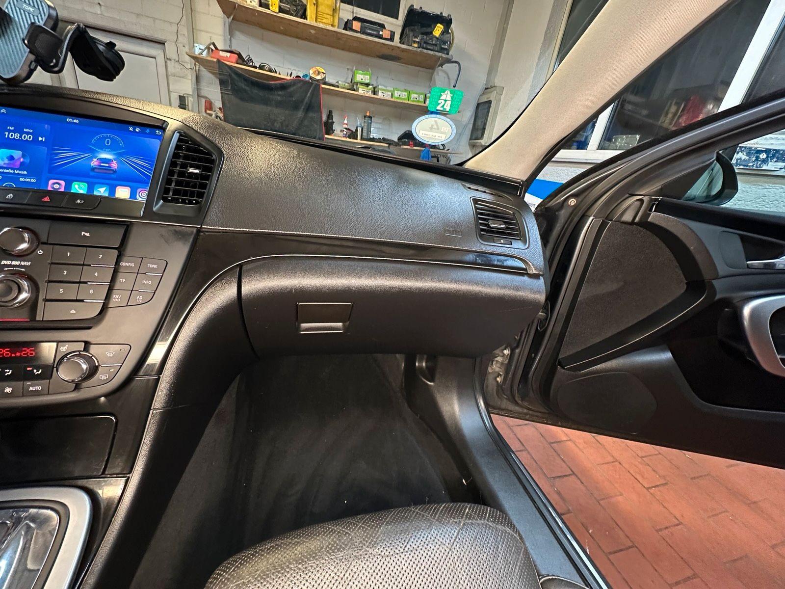 Opel Insignia 2009 — photo 9