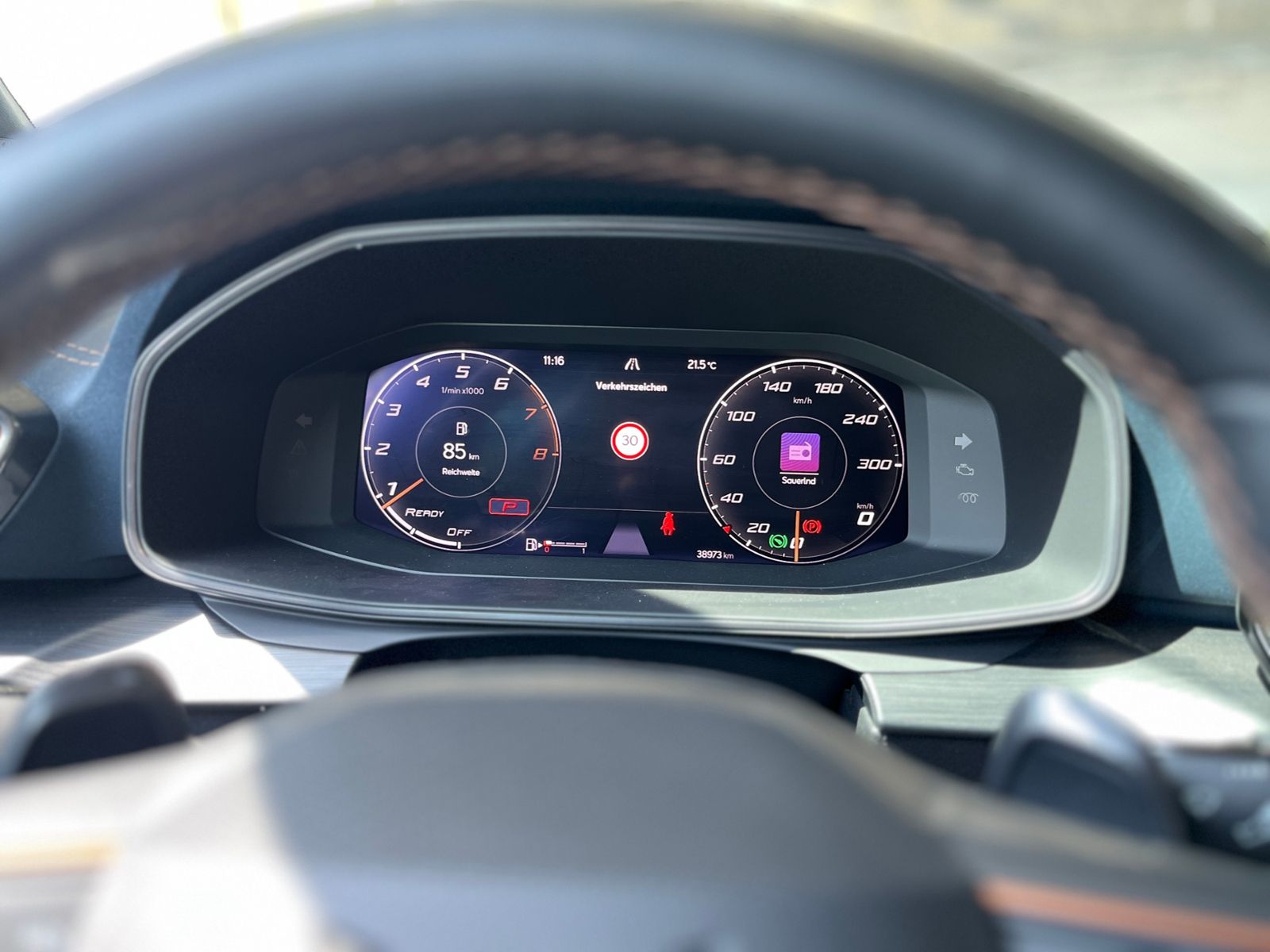 Fahrzeugabbildung CUPRA Formentor VZ 4Drive AHK PANO LEDER BEATS 19"