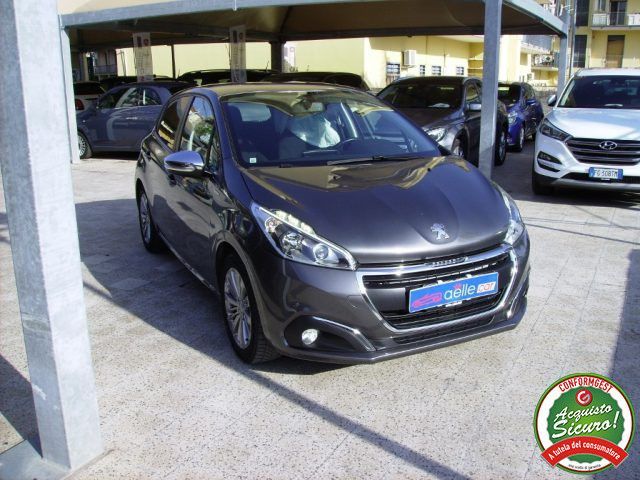 Peugeot PEUGEOT 208 PureTech 82 5 porte Style