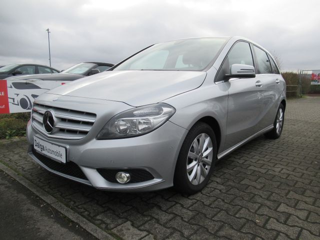 Mercedes-Benz B 200 B -Klasse B 200 / 1.Hand/Navi/SHZ/ TÜV NEU