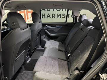 Fahrzeugverkauf 25 Skoda Kodiaq 1.5 TSI AHK 7-Sitze Matrix Navi