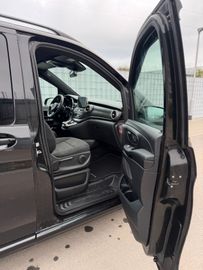 Mercedes V 250 - 8