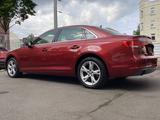 Audi A4 Lim. sport Automatik Limo - Audi A4: Rot