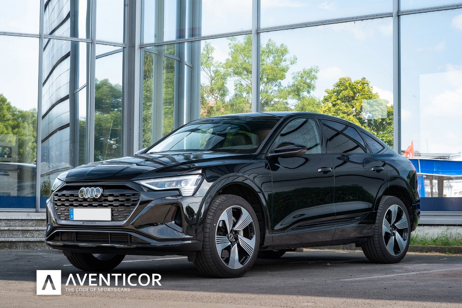 Audi Q8 E-TRON SPORTBACK MATRIX ACC S-LINE foto 3