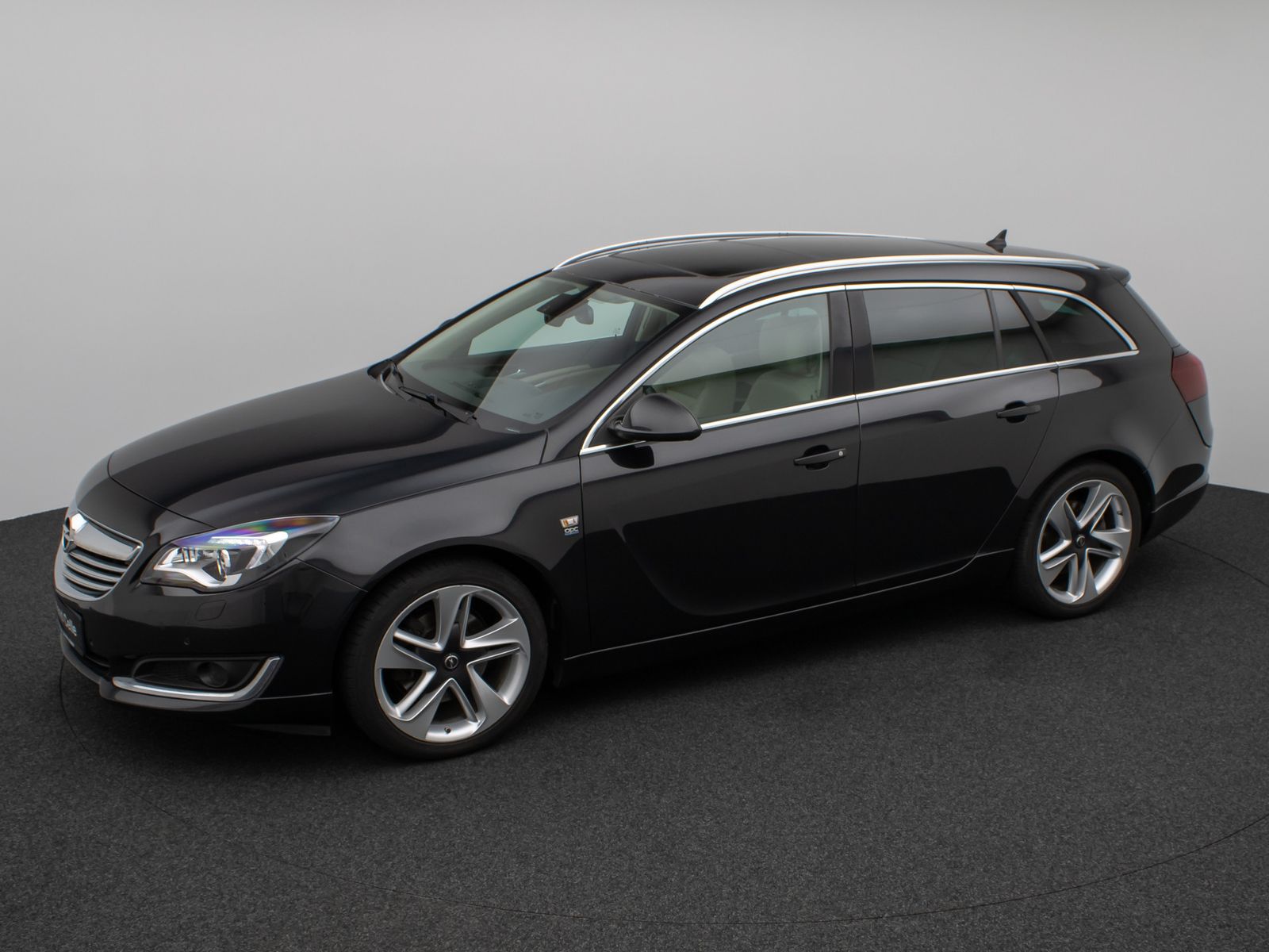 Fahrzeugabbildung Opel Insignia A Sports Innovation Panorama Kamera AHK
