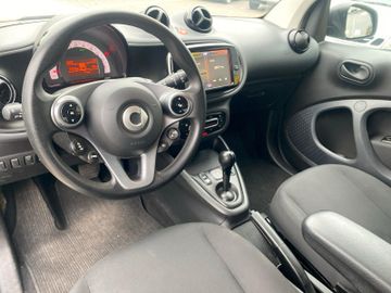 Bild 14 Smart ForTwo EQ*22KW*SHZ*DAB*CARPLAY*ALLW**MWST*