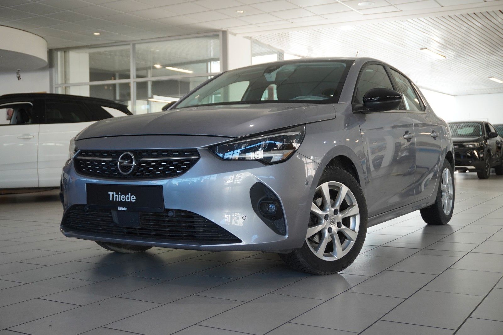 Fahrzeugabbildung Opel Corsa F 1.2 ELEGANCE NAVI/LED/KAMERA/SHZ/VIRT.