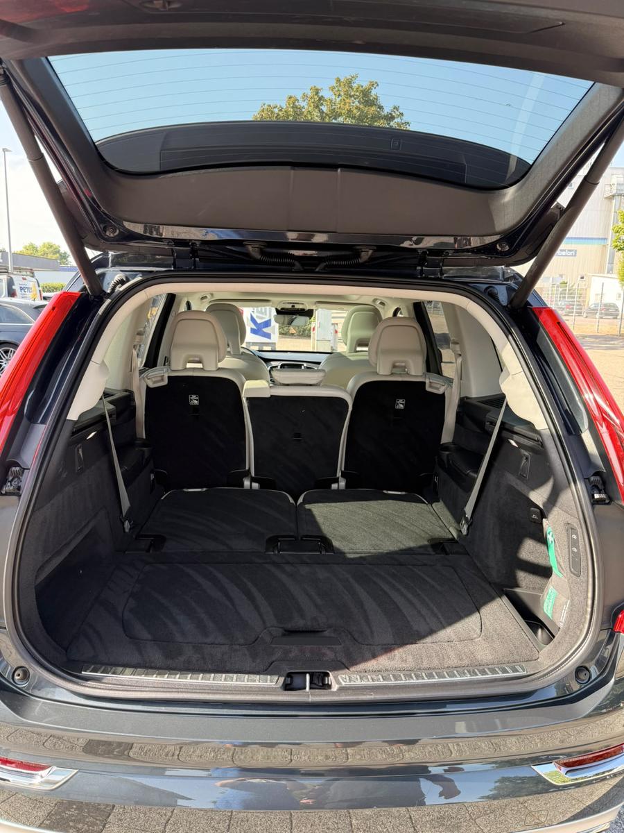 Volvo XC90 2.0 D Inscription AWD*Navi*LED*Head-Up*