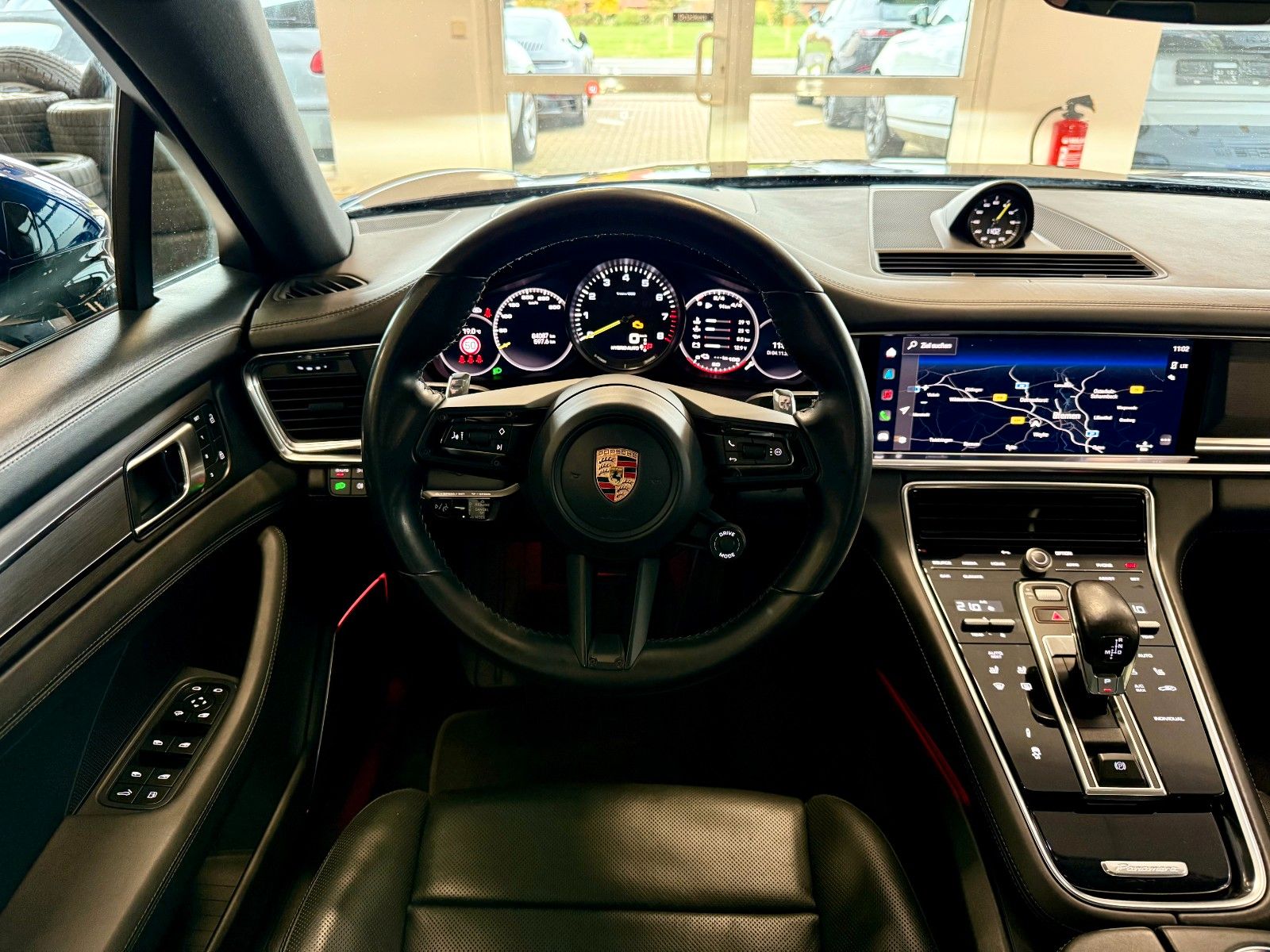 Fahrzeugabbildung Porsche Panamera 4 E-Hybrid Platinum Edition HeadUP/ACC