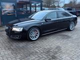 Audi A8 6.3 FSI W12 quattro Lang 12 Zylinder - gebrauchte Audi A8 aus dem Jahr 2011