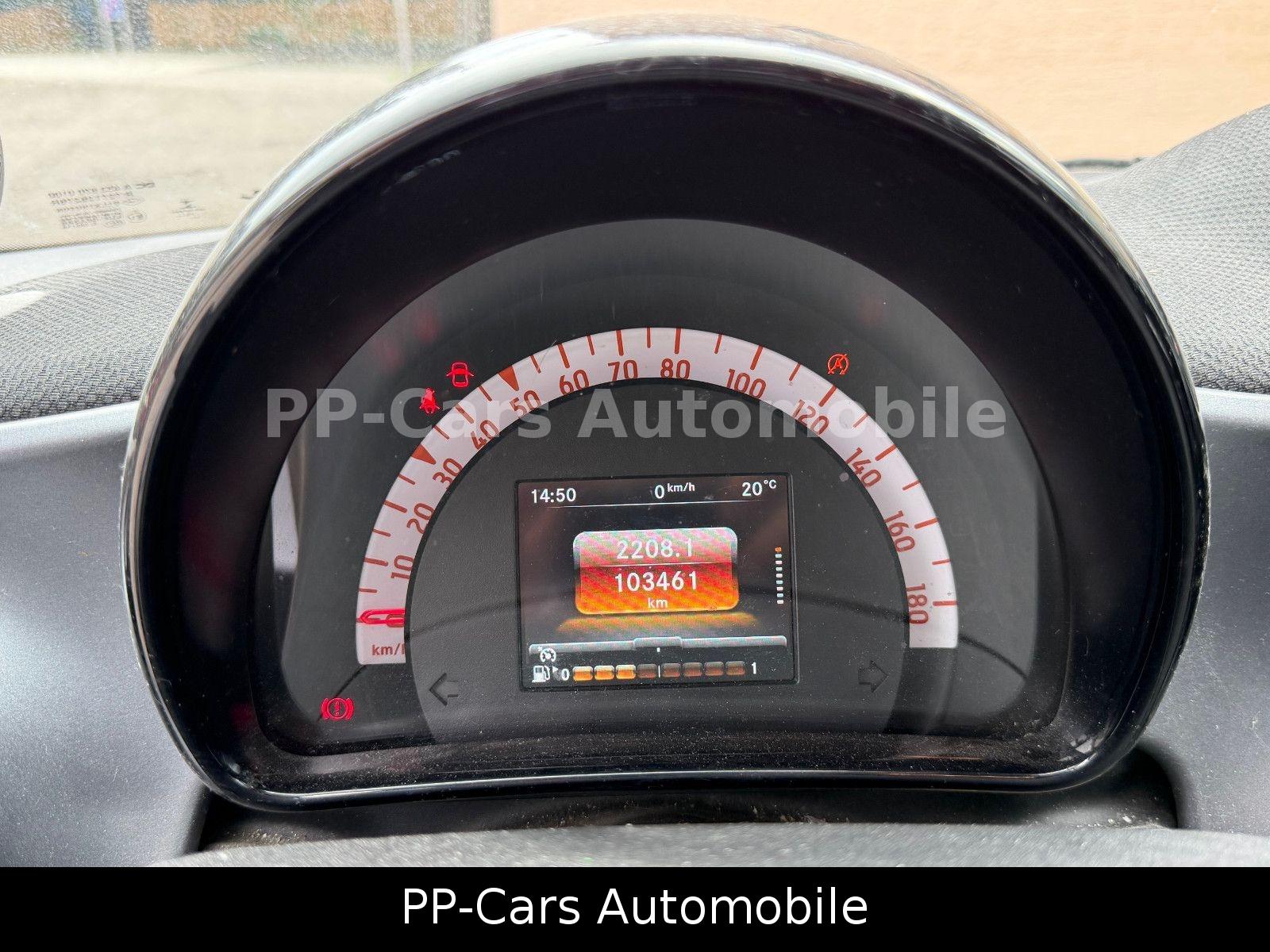 Smart ForFour 66kW*Cool&Media*PANO*LED*SITZHEIZUNG*ALU