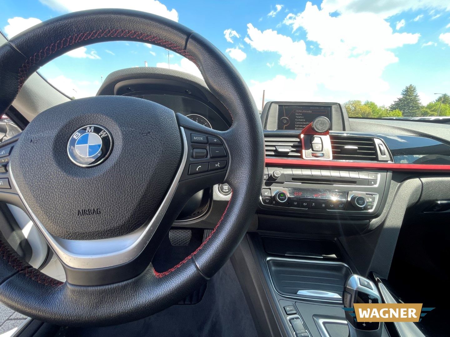 Fahrzeugabbildung BMW 320 Gran Turismo d xDrive Sport Sitzheizung