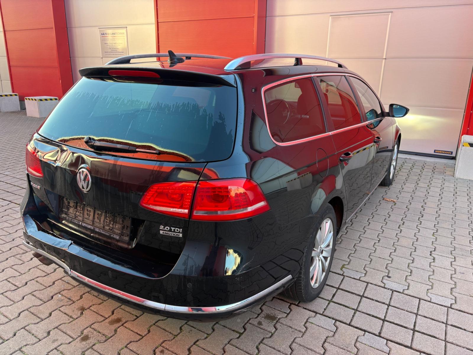 Volkswagen Passat 2014 — interior