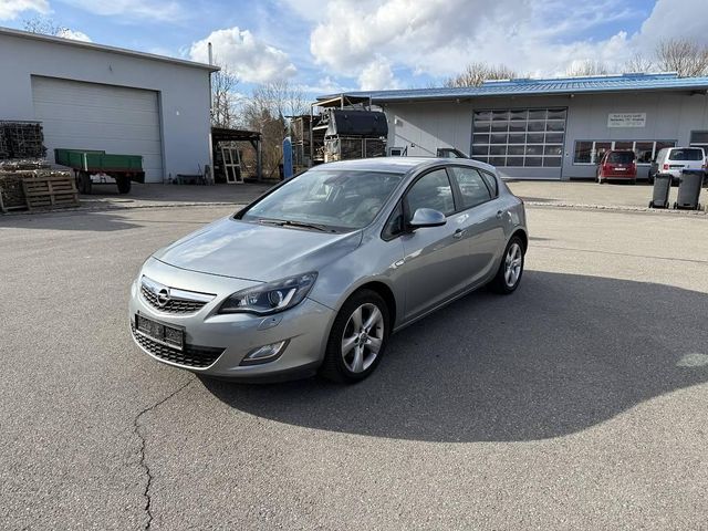 Opel Astra 1.6 Turbo Automatik *Tüv & KD Neu* Gara...