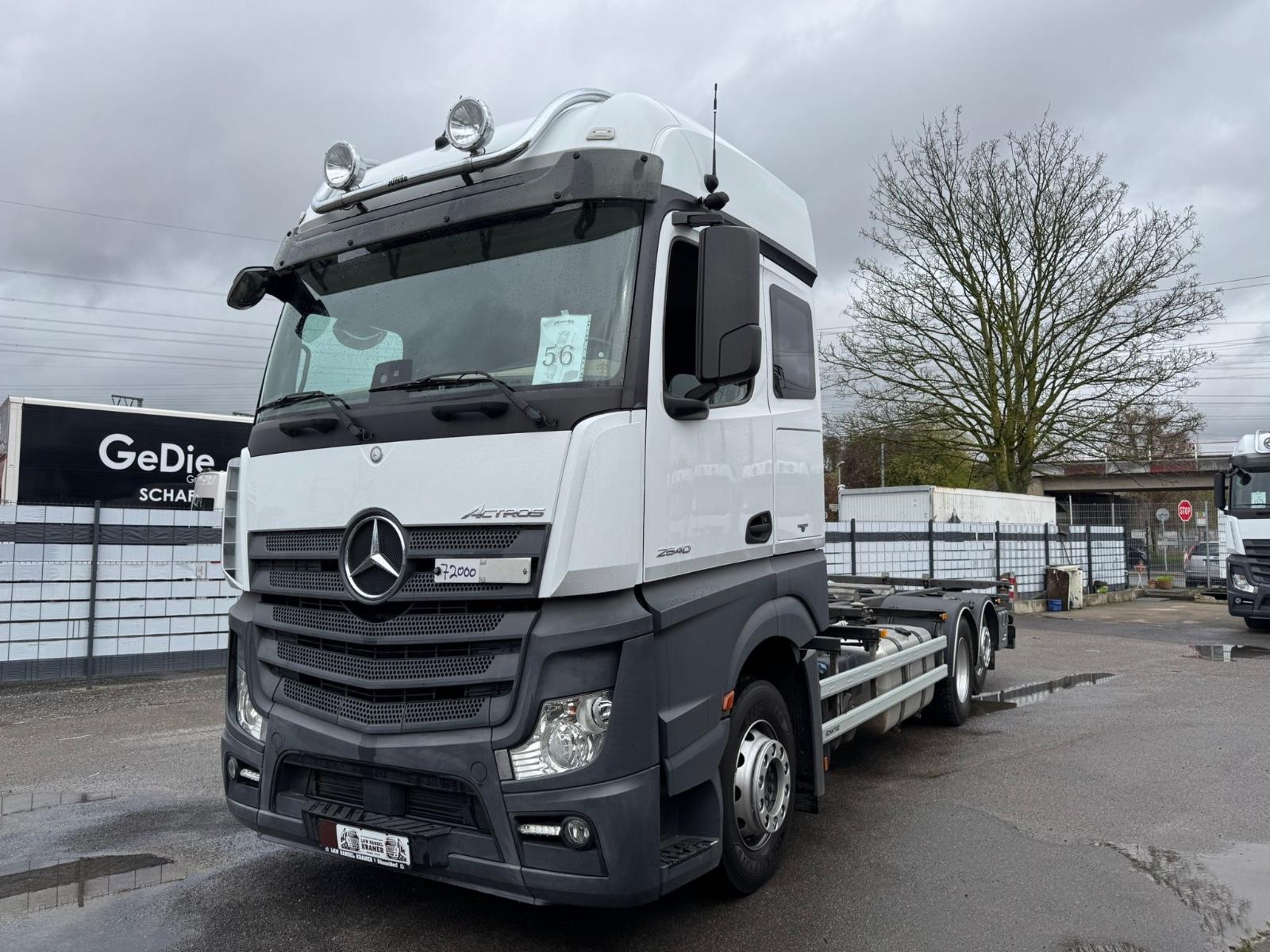 Mercedes-Benz School-Truck/Fahrschule/Actros2540/ExBW/6x2/71TK