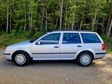 Volkswagen Golf 1.6 Basis Variant Basis - Volkswagen Golf aus 2001: Kombi