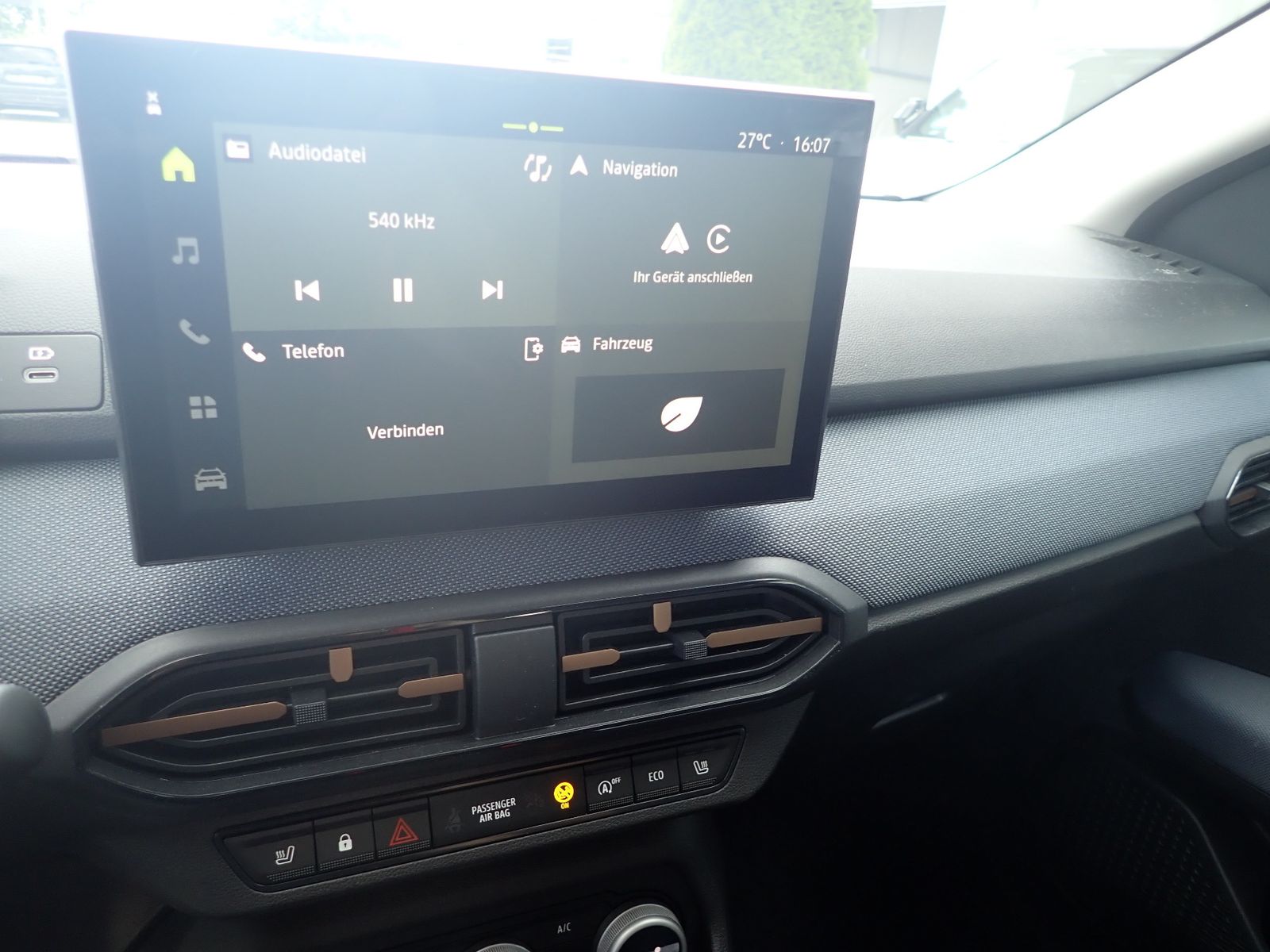 Fahrzeugabbildung Dacia Sandero Stepway Expression TCe 110