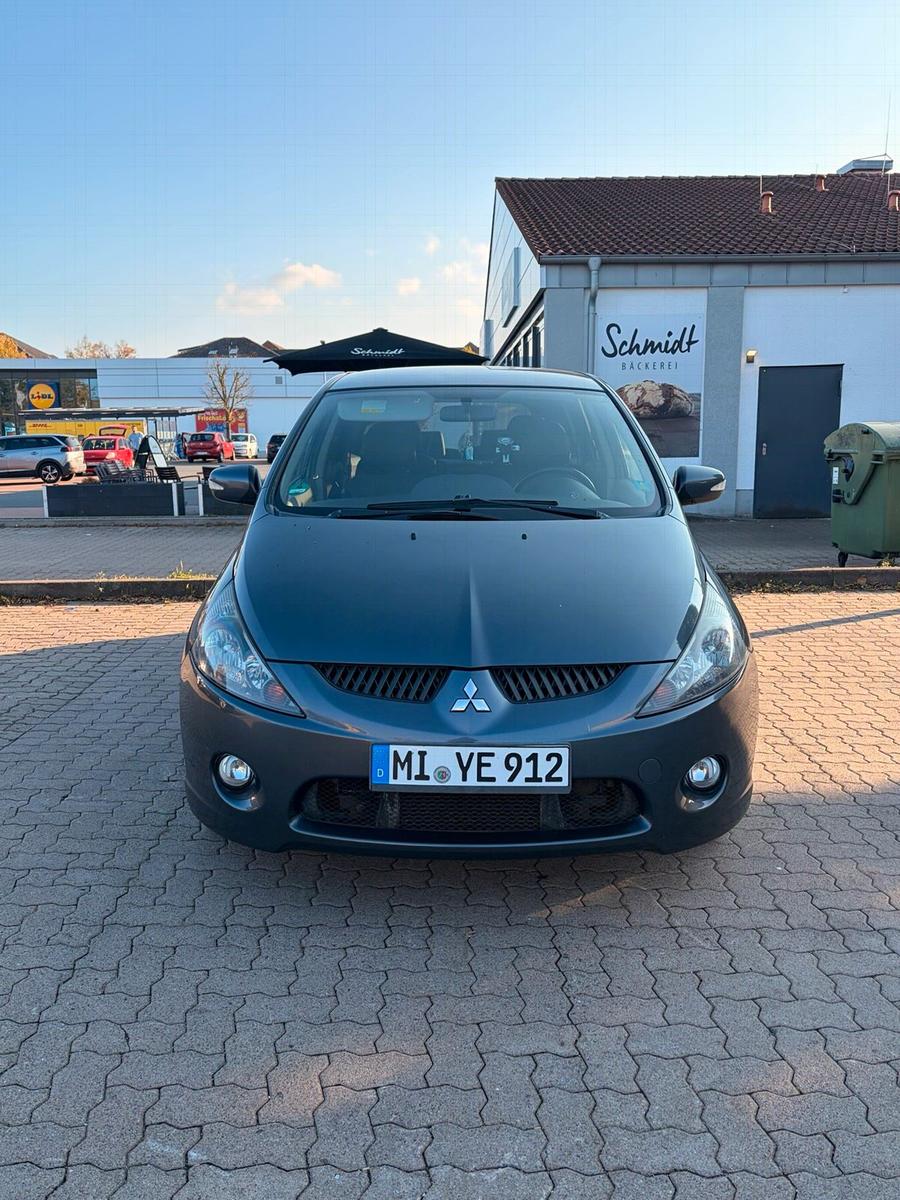 Mitsubishi Grandis