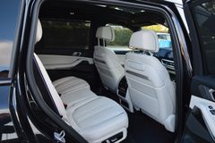 BMW X7 M60 – 22 / 24