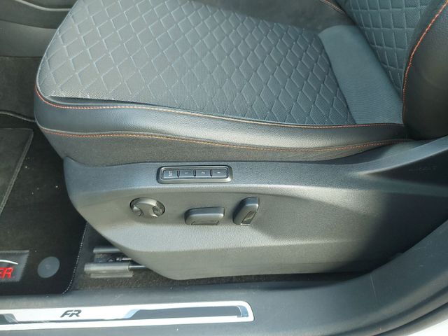 Tarraco FR 4Drive,Navi,el. Sitze,360 Kamera,LED