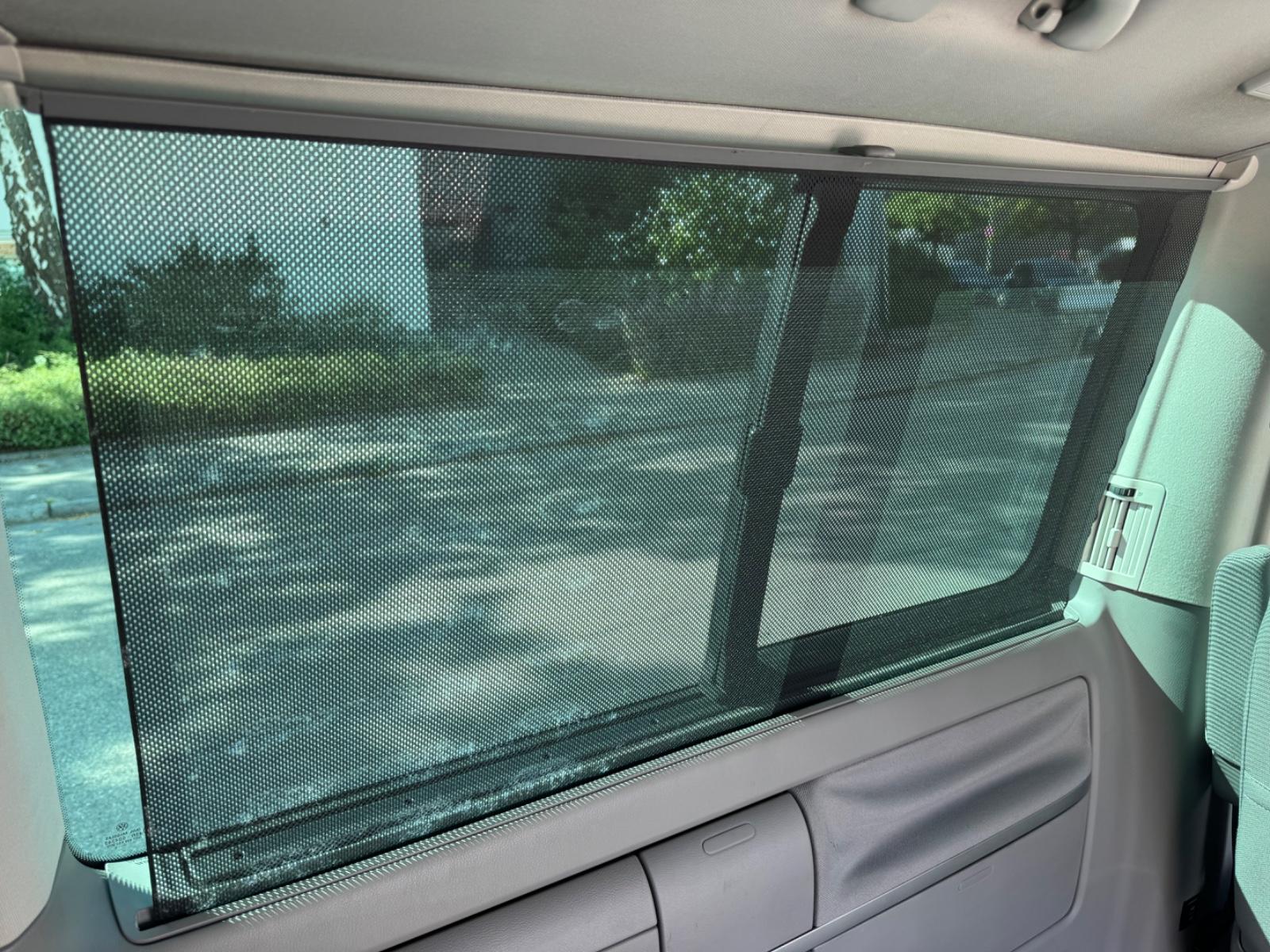 Volkswagen T5 Multivan Comfortline 2.5 TDI 5 cyl. 174 ch BVA / 1ère main / Chauffage auxiliaire / GPS / Attelage