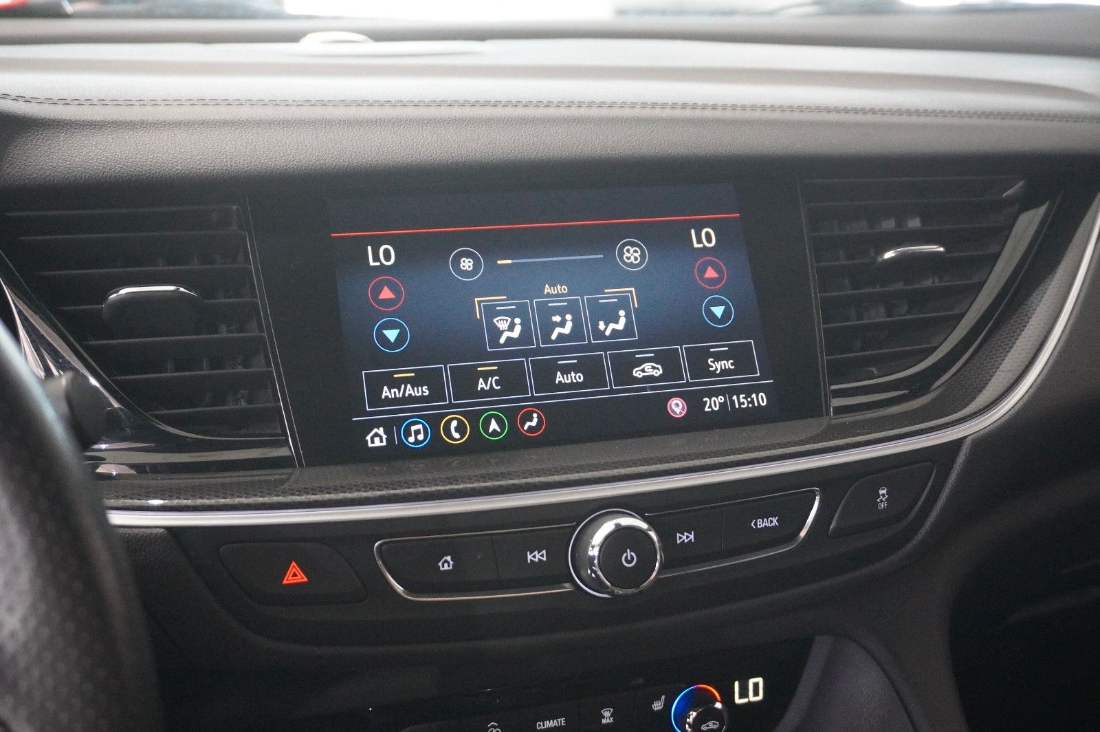 Fahrzeugabbildung Opel Insignia B ST 2.0D ULTIMATE NAVI/OPC/VIRT/SH/AHK